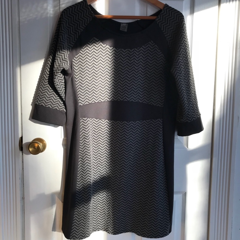 Soybu slimming dress chevron, mid thigh xl